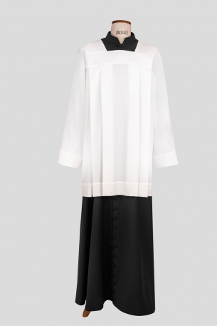 Komża stretch biała